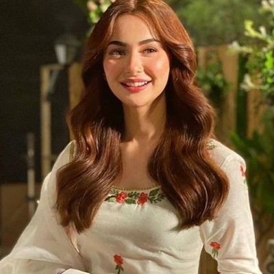 Amber_Princess1's profile picture. Baba Ki Princess❤️Mama Ki LadLii🔥 
Bio Parh kr Banda Doctor ban jata hai,Leikn Maine Parha hi ni