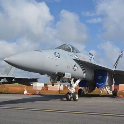 yukinosora_2019's profile picture. 青空を自由に飛ぶ戦闘機🐝とトップガンとトム・クルーズが大好き✈️
その程度を心がけそして虹を見る　🎉🔥52800kcal🔥🎉