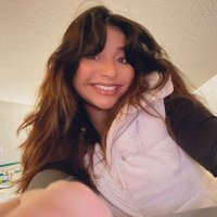 Helena (@leeeeennn_) 's Twitter Profile