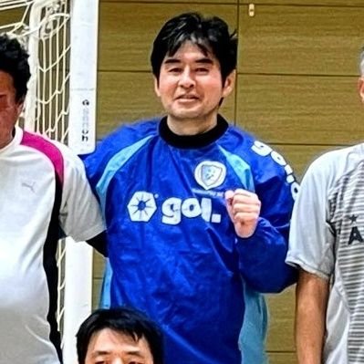 信用金庫→ 大宮アルディージャ（ホームタウン・後援会事務局・応援ツアー）→東京23FC（リーグ実行委員・クラブ事務局・後援会）→MIOびわこ滋賀（JFL運営委員・地域活性化事業・企画マーケティング・普及コーチ）→イベント運営etc./現在、南葛SC、JFL、J3、Bリーグのホームゲーム運営ボランティアに参加。