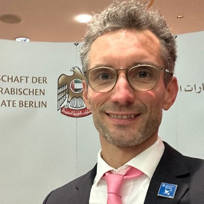 hainrichs's profile picture. 💙💛Hainrichs: Peacemaker with style. Co-Creative. Effective. Come together - we are one.