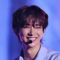貓頭鷹 (@j1aowling) 's Twitter Profile