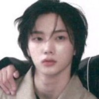 돞 (@luvho_) 's Twitter Profile