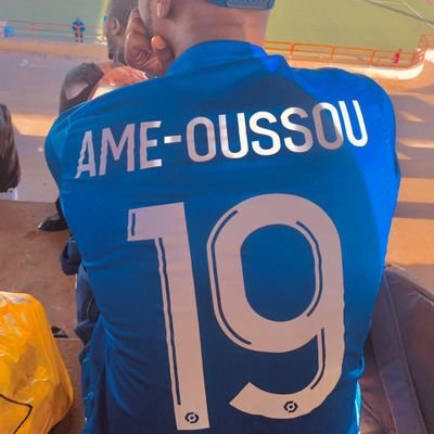 technicien de labo 👨🔬
aviculteur 🐥
amoureux de la littérature
Talibé Cheikh
#OM
#ManCity