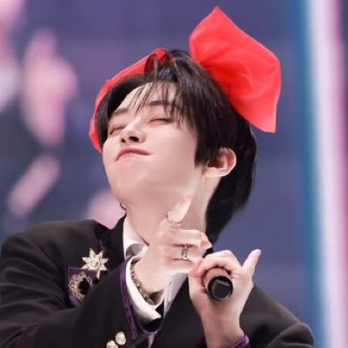 minideangmo's profile picture. #SKZ #STAY #YouMakeStrayKidsStay