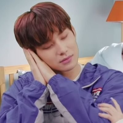 mnvcxzeus's profile picture. 쩡죽쩡살