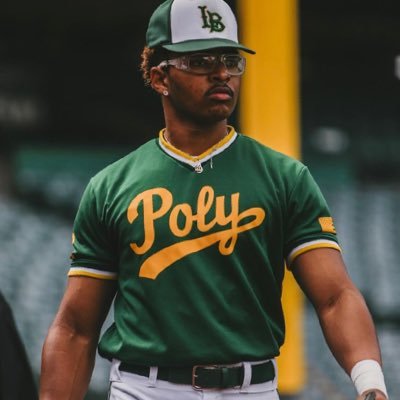 ‘25 | 1B/OF/Lefty | 6’1, 195lbs | 6.5 60yd | Long Beach Poly High School