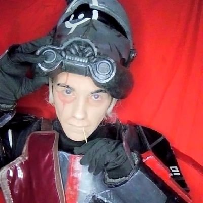 He/Him. Cosplayer with way too many project ideas, trying to write more, Scott Lang fan, All around mess. Writer