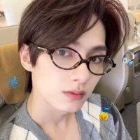 영원(@doitnow0104) 's Twitter Profile Photo