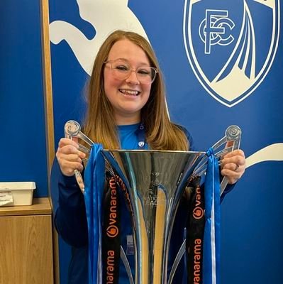 Proud season ticket holder @ChesterfieldFC⚽️ STID⚪💙Occupational Therapist💚🌸
Half a koala!🐨 Rick💕