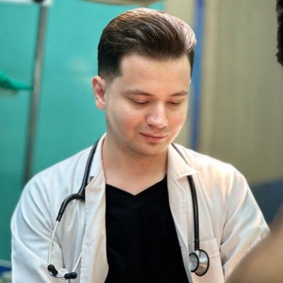 Medical Doctor | Researcher | Founder & CEO of Sarir AI & Vizisun | Chess player