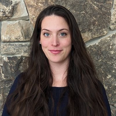 Developmental Editor | Mother of 2 | Professional Procrastinator | Book Enthusiasts 📖
https://t.co/lHT2qtofUs
