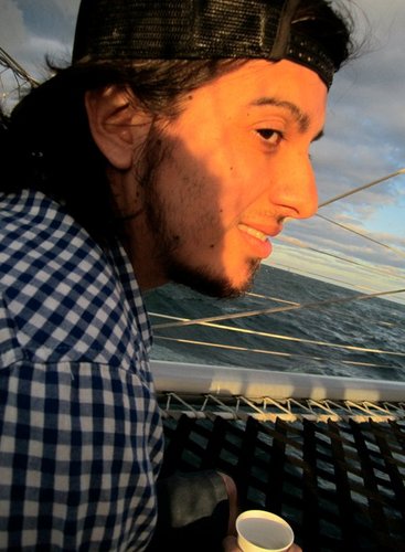 Andr3wPerez's profile picture. SEO/Indie Hacker writing about using ML & AI to build better organic traffic strategies + the habits & systems that help solopreneurs unlock their potential 🛳️