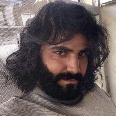 kullaniciadi980's profile picture. Mezhepte Sünni, Kadında Ümmi
Adım Faruk