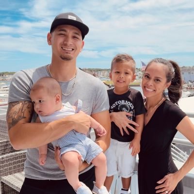 Just a family man trying to make it in crypto. I believe in a world of absolute freedom from our governments who want to enslave us in their fiat ponzi scheme.