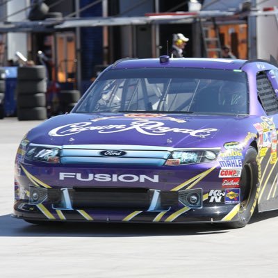 Matt Kenseth and Chris Buescher fan | Alt: @EatingMoreHam | RFK, FRM, LMC, Haas, Penske | Pilot | #GoJetsGo | #Blackhawks #BeHereForIt #DaBears | Bot