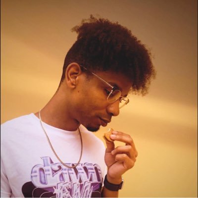 jaroondee's profile picture. I can’t stay awake all the time, I got things to do.