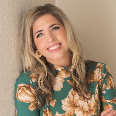 TV & Radio Host | Voice Over Artist | Ultrarunner | Twin Mama Twice | South African based in DFW, TX.
