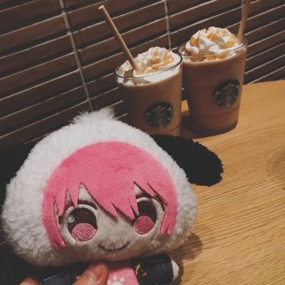 📦┆🎲🍣
ゆるゆる推してます！
無言フォロー失礼します( ՞. ̫.՞)