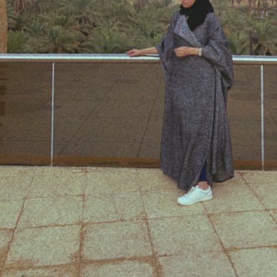 Ree52489800's profile picture. 