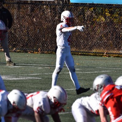 5’9 , 160lb, MHS 25’, (Wr/Db/Returner)GPA 3.37