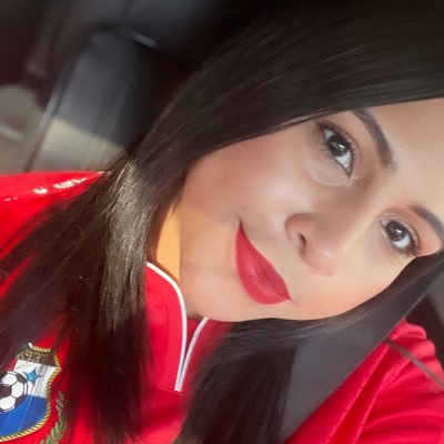 Leslynicole01's profile picture. 🇵🇦❤️