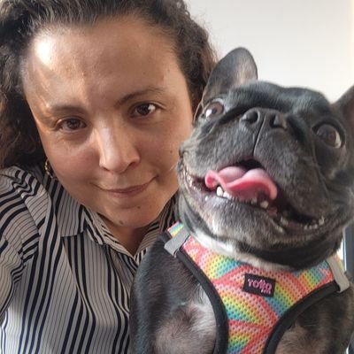 gomezmariacami's profile picture. ▫Magister #ComunicaciónEstratégica
▫Estratega Digital @ImpactoTIC
▫CCO @AVGColombia @mmcallcolombia 
▫ Hablo de #Tecnología #Emprendimiento #FinanzasPersonales