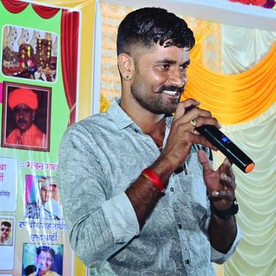 लेखक, राष्ट्रसेवी,समाजसेवक,तलवारबाज, संस्कृतिप्रेमी

Player- athlete, Hockey, Handball, football, kabaddi