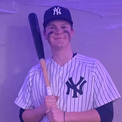 #RepBx | #YankeesTwitter | #VolsTwitter |#Yankees | Mass Comm Student