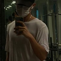 Trịnh Hiếu (@trnhhieu178481) 's Twitter Profile