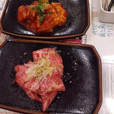 AMHtR4DMyF54774's profile picture. SES企業に勤務しているITエンジニアになります。
1年間ほどインフラ案件をやってました。
2025年7月からはC#受託案件に参画してます。
SAA DVA SOA取得

ライブに行くのが好きです。
SUPERBEAVER ずっと真夜中でいいのに
LISA 秘め事 などの音楽が好きです。