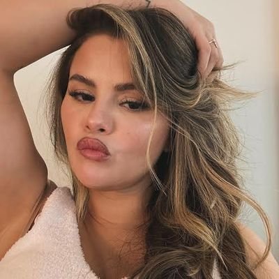 RudsRudskis's profile picture. hi im Ruby🏳️‍⚧️ im a new youtuber gamer and hope you all enjoy my content and like sub and comment and youtube name is SRUBY89 gaming and a transgender woman