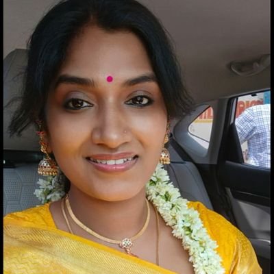 Gayathri_devii Profile Picture