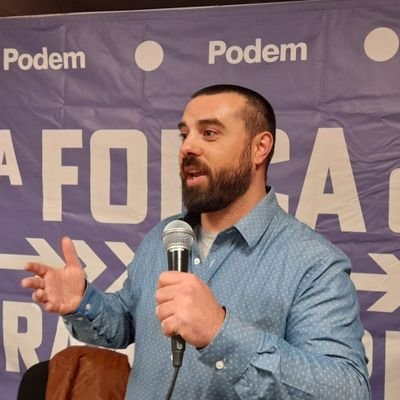 Portaveu de @PodemVLC 
València, provinciano, clase obrera y País Valencià. 
Jurista. Mediación.