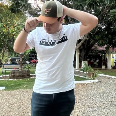 Bayron_Guerra's profile picture. Lucha por tus sueños y los alcanzarás. 👻 Agronomía🌱🚜