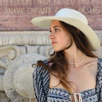 Clarisse Soleil 🌞(@en_racine) 's Twitter Profile Photo