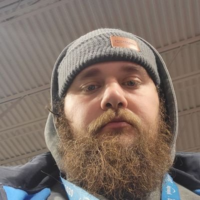 yslmaxb's profile picture. 🐍 I'll mix your music