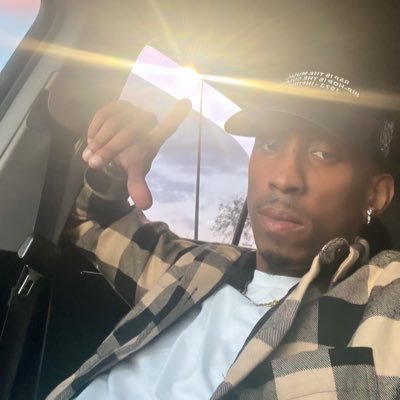 JustAnt1's profile picture. 