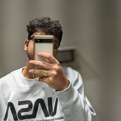 kanishkadonkada's profile picture. Carpe diem!!!