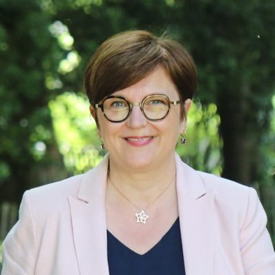 Sénatrice de Maine-et-Loire  et Conseillère départementale