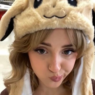 22 | British 🇬🇧 | Twitch Affiliate (10K+) 💜|