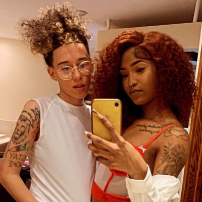 2 lesbians here to help you 🥜 ….