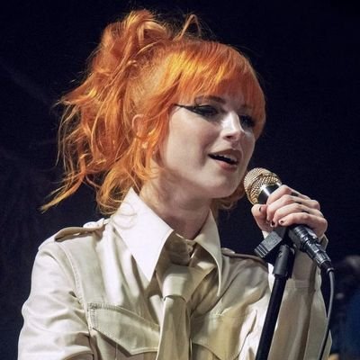 lucerounplugged's profile picture. all things must pass (away)