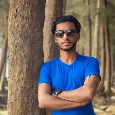 TurjoSX's profile picture. Don’t park your car here.
This space is taken... 🍀🤍