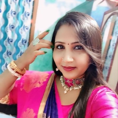 Ranjana mekover 
Barsha makeup studio.