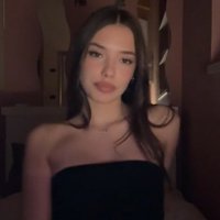 selene (@seleneandersonn) 's Twitter Profile