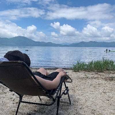 毎日競艇予想しています。年間収支は3年連続プラス。10〜12点で中穴狙います。デイなら戸田、ナイターなら桐生が得意。回収率重視で勝たせる。