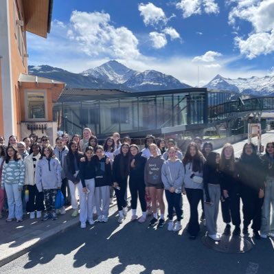 The official Twitter account to support Northwood College Senior school’s ski trip to Zell-am-See, Austria in March/April 2024