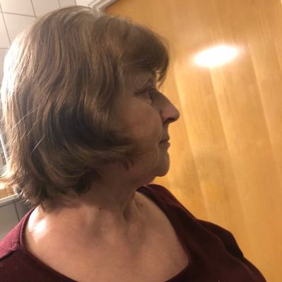 cybersibylla's profile picture. 