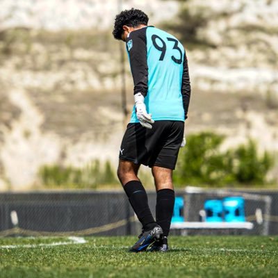 jmhs / Goalkeeper #93 / co 25’ / @sanantoniofc / gpa: 3.8